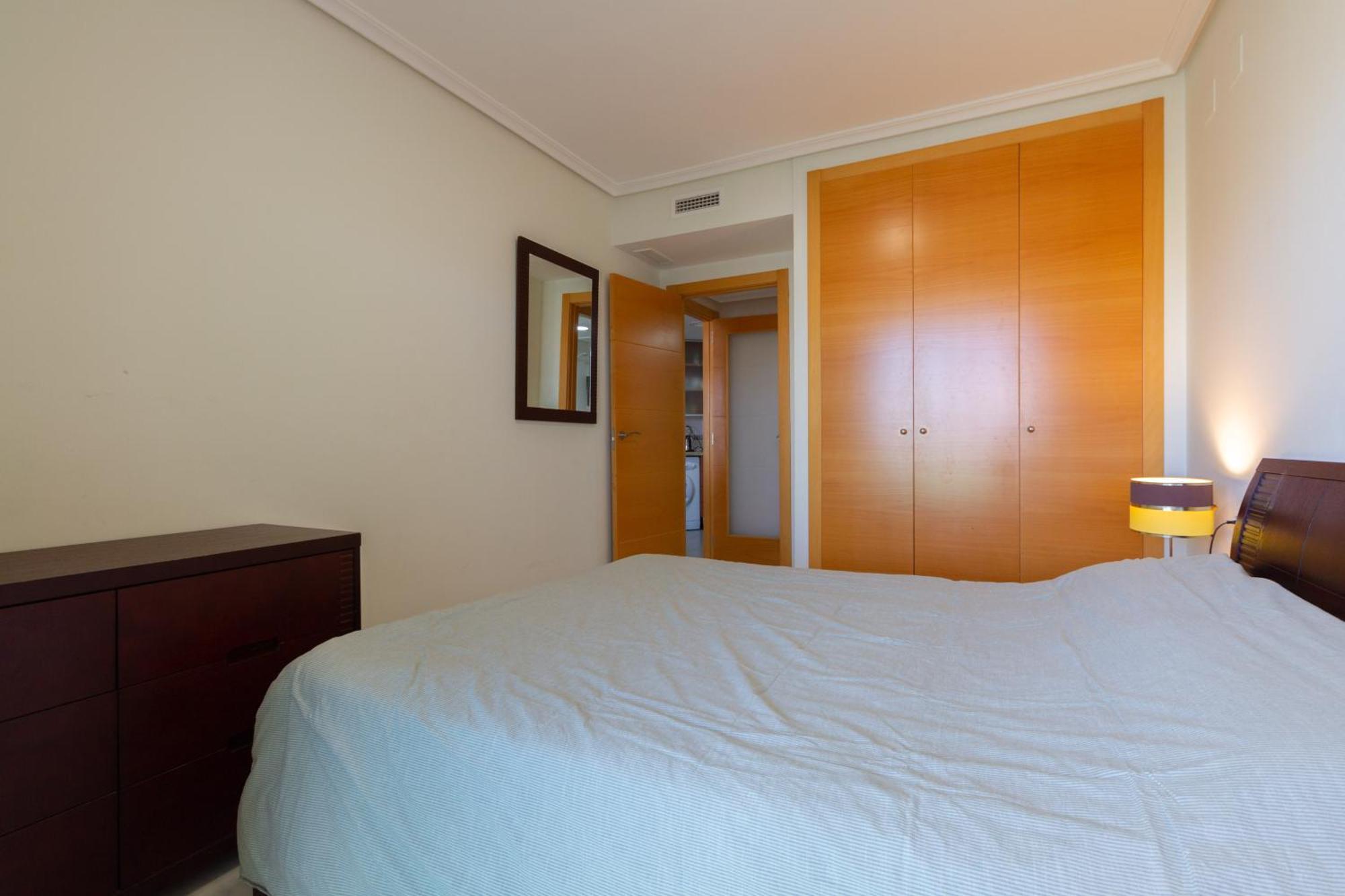 Apartment Vilapark With Pool, Free Parking, Terrace, Beach Бенидорм Екстериор снимка