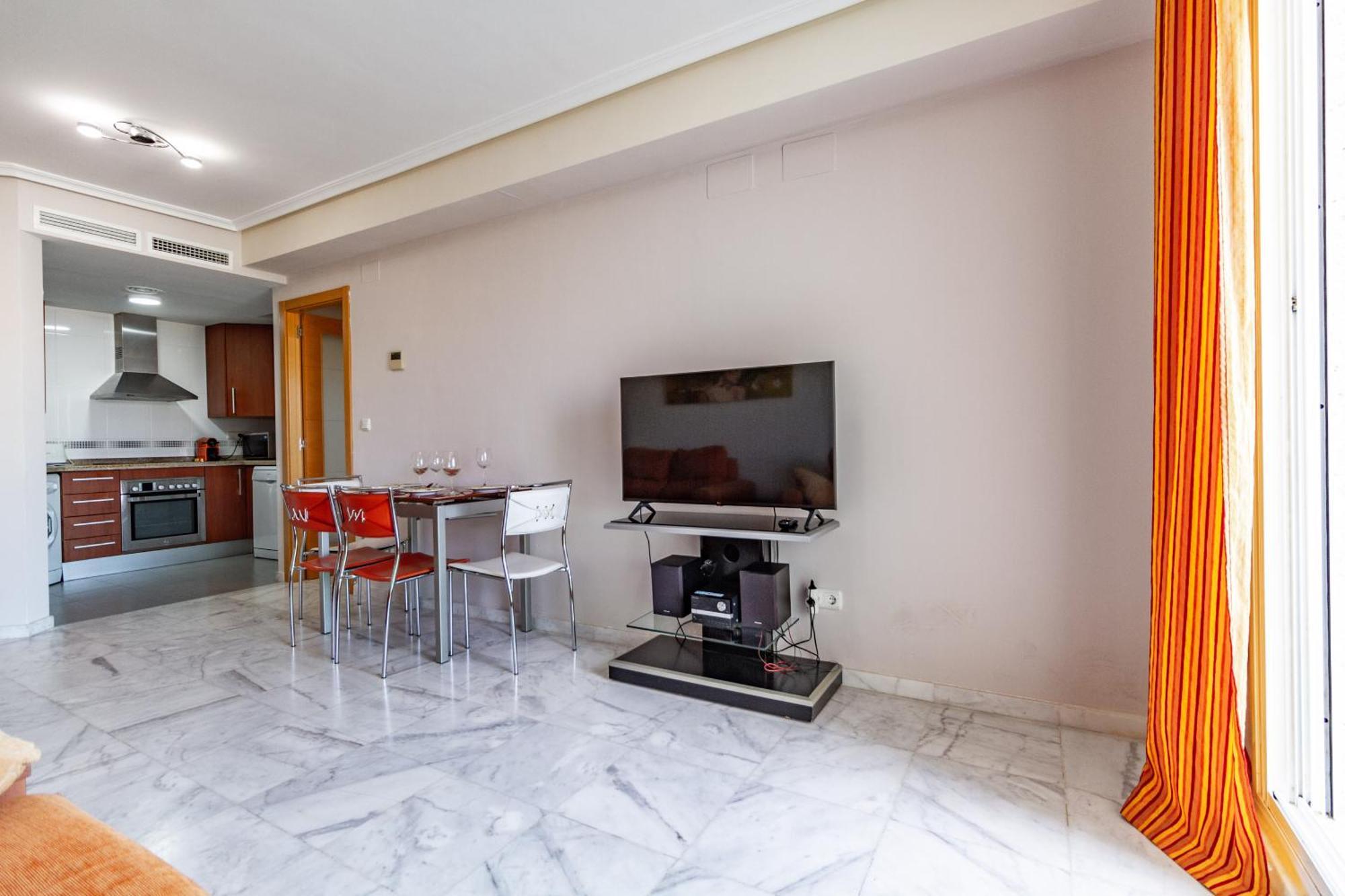 Apartment Vilapark With Pool, Free Parking, Terrace, Beach Бенидорм Екстериор снимка